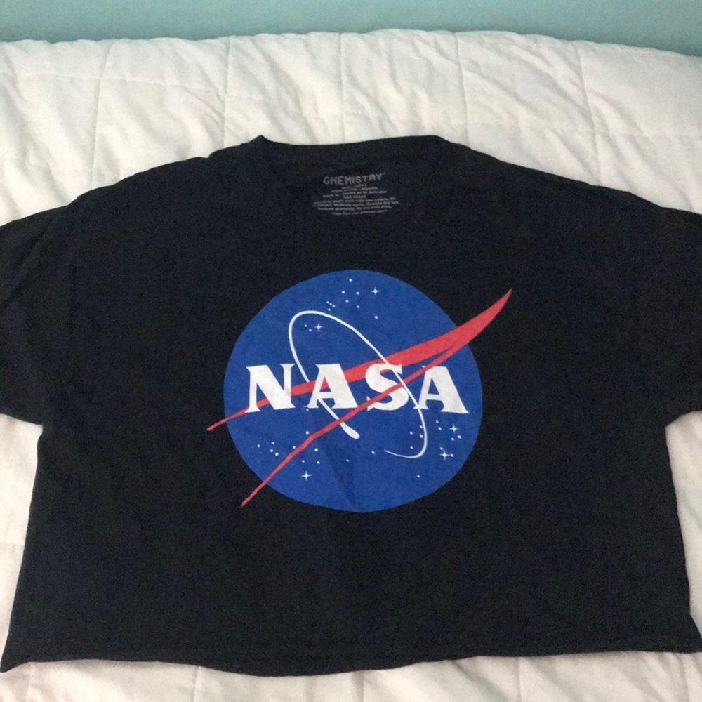 Black, cropped, NASA t-shirt